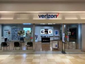 NY-Colonie Center Mall